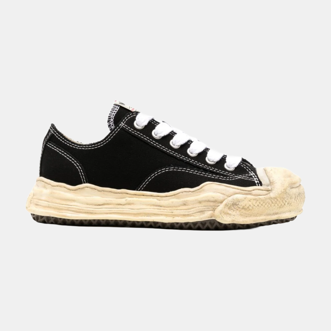 Maison Mihara Hank OG Black & Off White