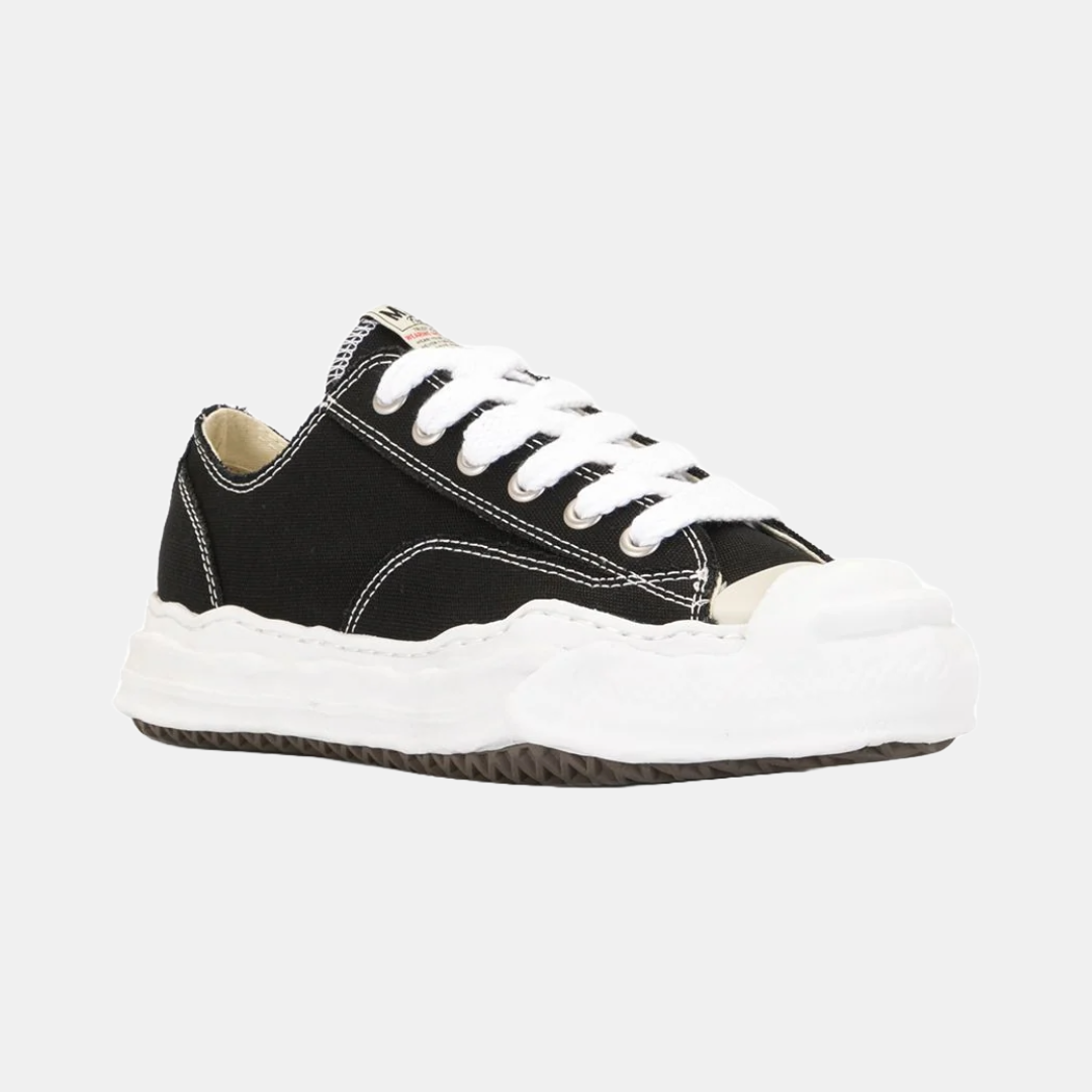Maison Mihara Hank OG Black & White