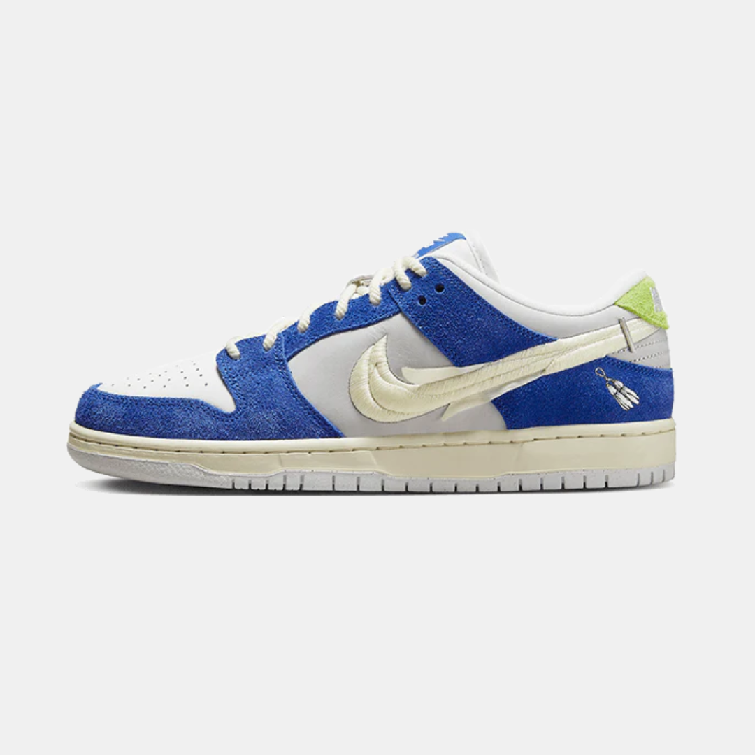 Nike SB Dunk Low Pro X Fly Streetwear