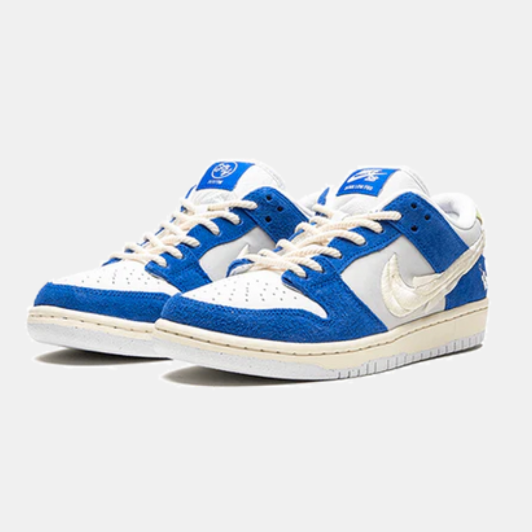 Nike SB Dunk Low Pro X Fly Streetwear