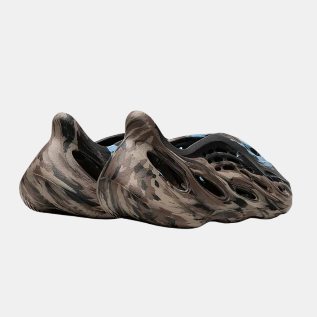 Yeezy Foam RNR - MX Cinder