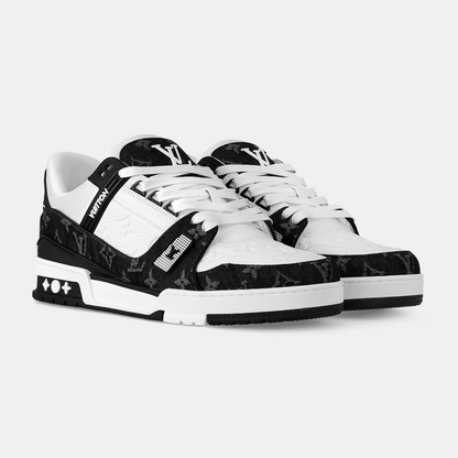 Louis Vuitton Trainer - Black & White