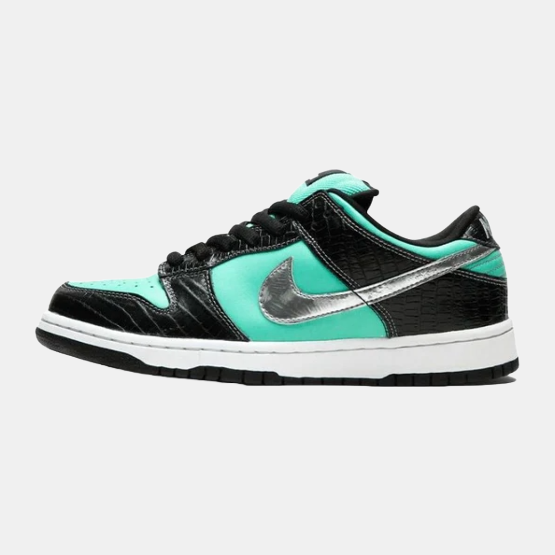 Nike Dunk Low SB X Diamond Supply Co. 'Tiffany'