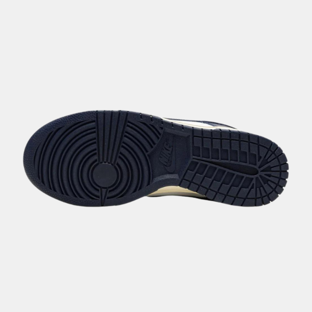 Nike Dunk Low 'Vintage Navy'
